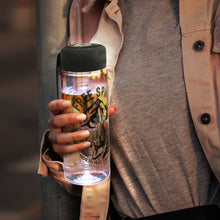 Load image into Gallery viewer, Lumino COB Light Bottle
